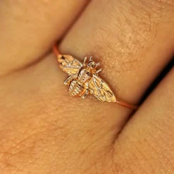 Bee Ring
