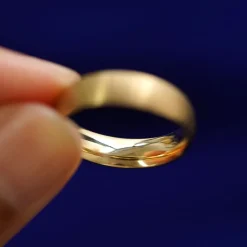 Curvy Matte Band