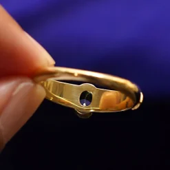 Dark Green Sapphire Pine Ring