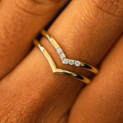Diamond Chevron Band