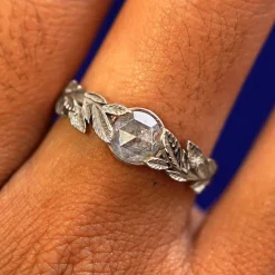 Diamond Leaves Ring