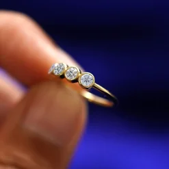5 Diamonds Ring