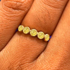 5 Diamonds Ring