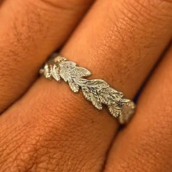 Double Leaves Band