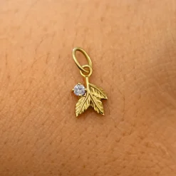 Gemstone 3 Leaves Charm
