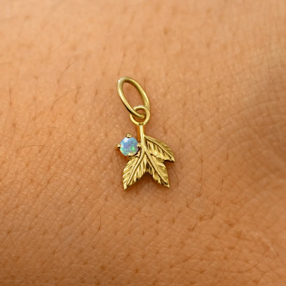 Gemstone 3 Leaves Charm