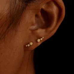 Graduated Ball Earring