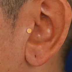 Medium Circle Flatback Piercing