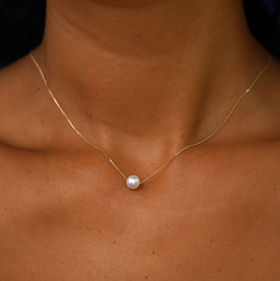 Medium Pearl Slide Necklace