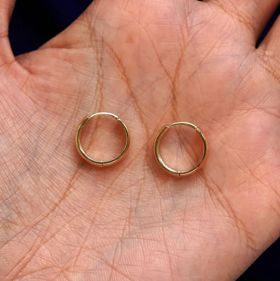 Medium Wide Huggie Hoops
