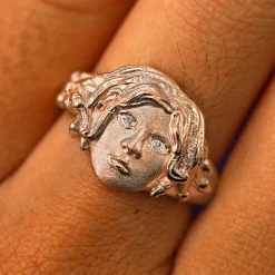 Medusa Ring