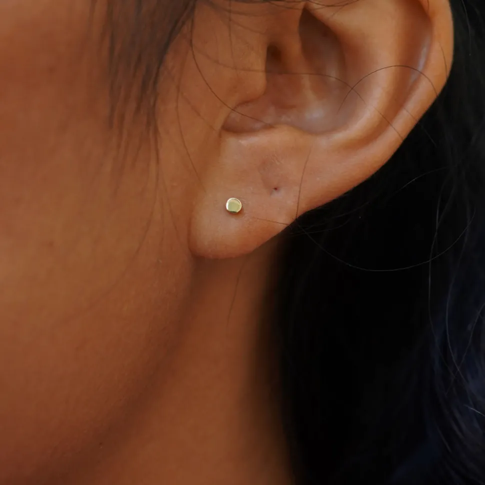 Mini Circle Flatback Piercing