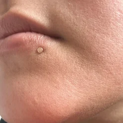 Mini Circle Flatback Piercing