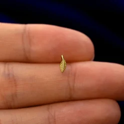 Mini Leaf Earring