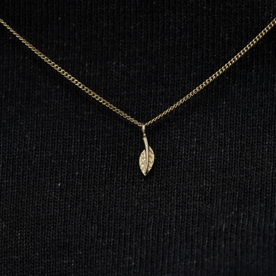 Mini Leaf Necklace