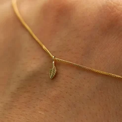 Mini Leaf Necklace