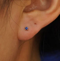 2mm Gemstone Flatback Piercing