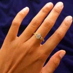 Pear Salt and Pepper Diamond Leaves Ring