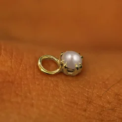 Pearl Charm
