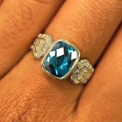 Royalty Ring