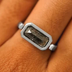 Salt and Pepper Diamond Spinner Ring
