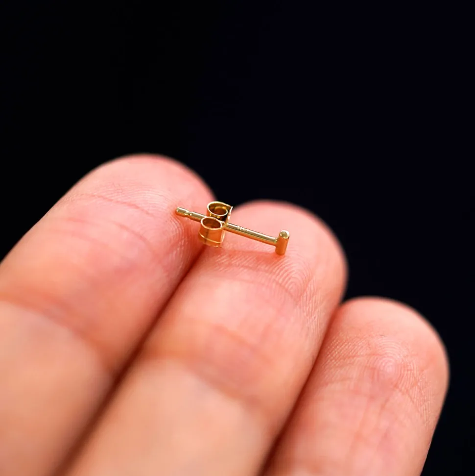 Small Line Earring