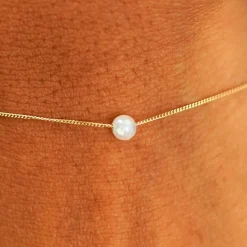 Small Pearl Slide Bracelet