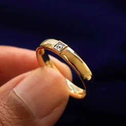 Square Carre Cut Diamond Band