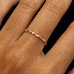 Thick Cable Ring