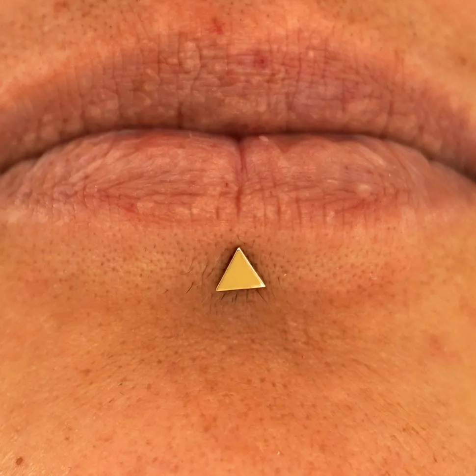 Triangle Flatback Piercing